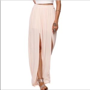 Kendal & Kyle slit skirt